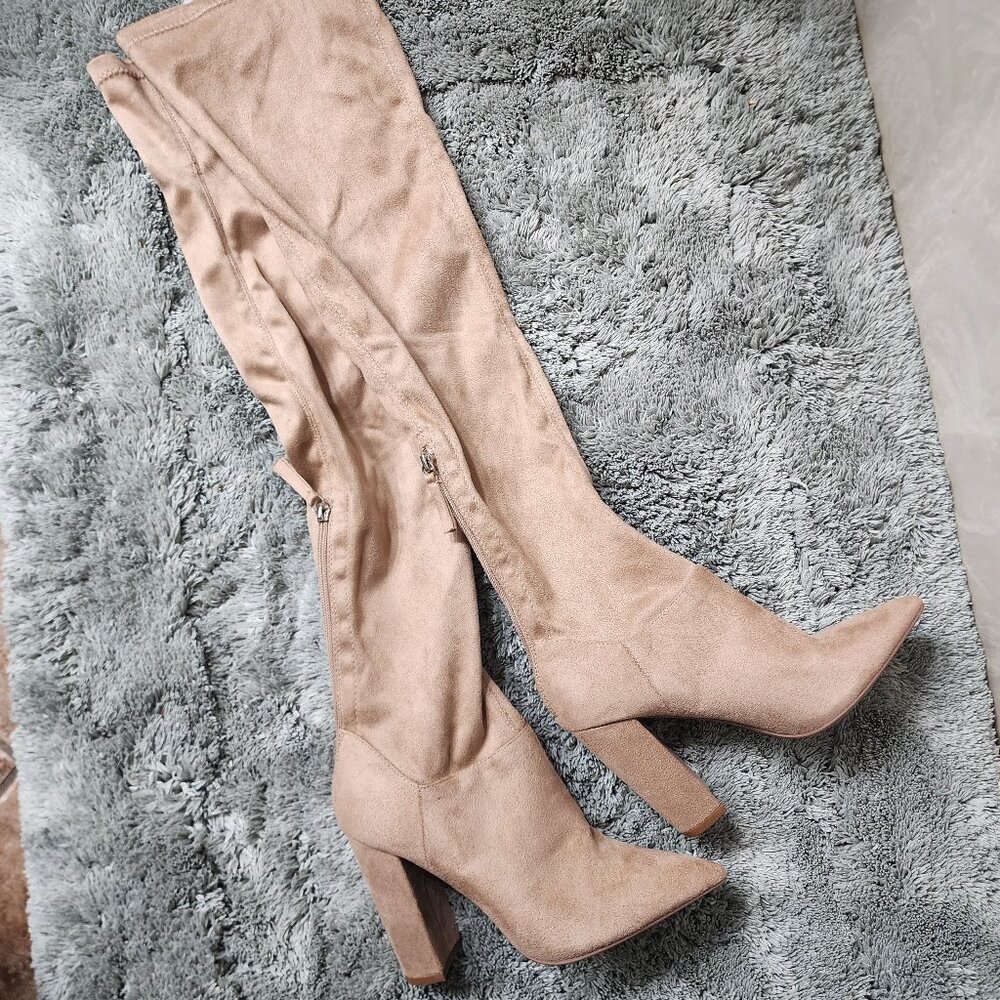 Beige/nude high boots